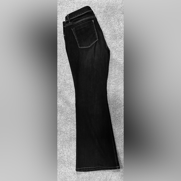 White House Black Market Blanc 12s Jeans - Picture 3 of 8